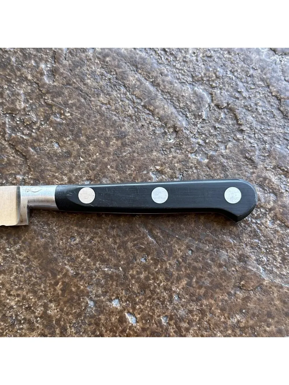 J.A HENCKELS ZWILLING PROFESSIONAL S 5” FRIODUR SERRATED UTILITY KNIFE 31025-130